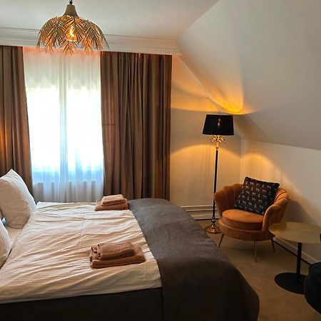 Godstedlund Bed and Breakfast Oster Ulslev Exteriör bild